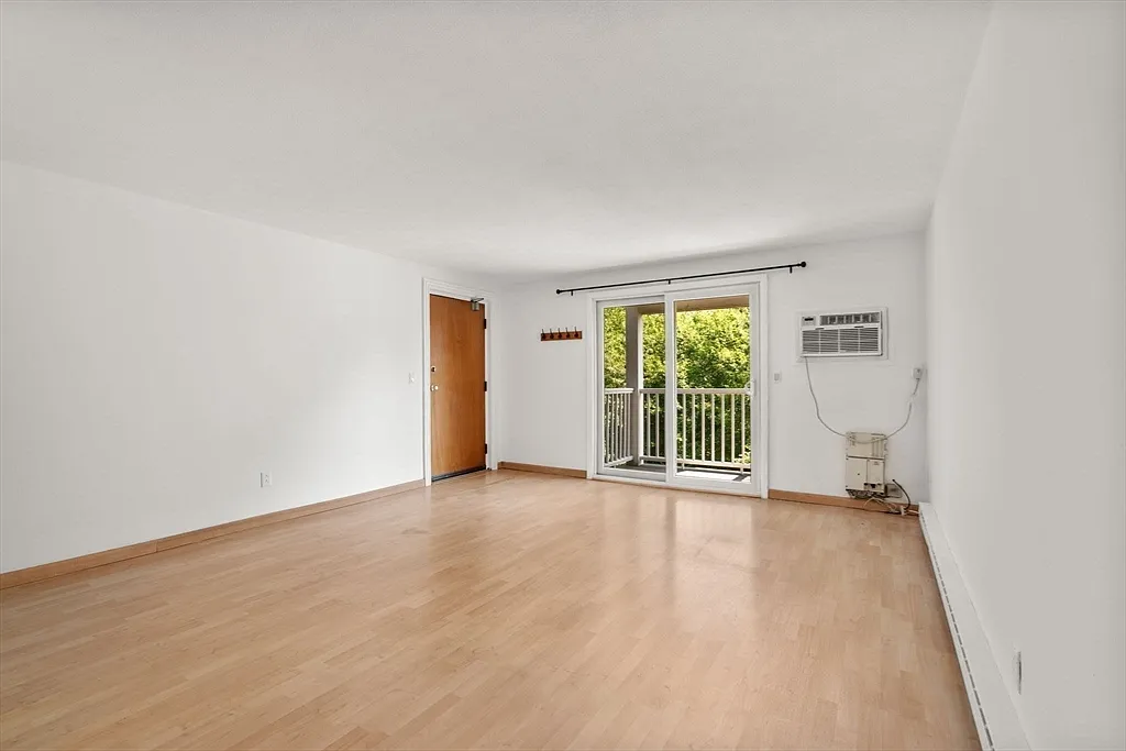 47 Will Dr - Photo 6 of 15