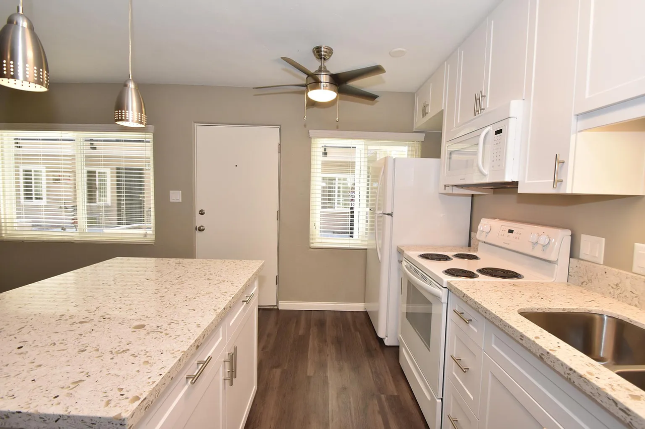 4166 4th Ave - Photo 2 of 10