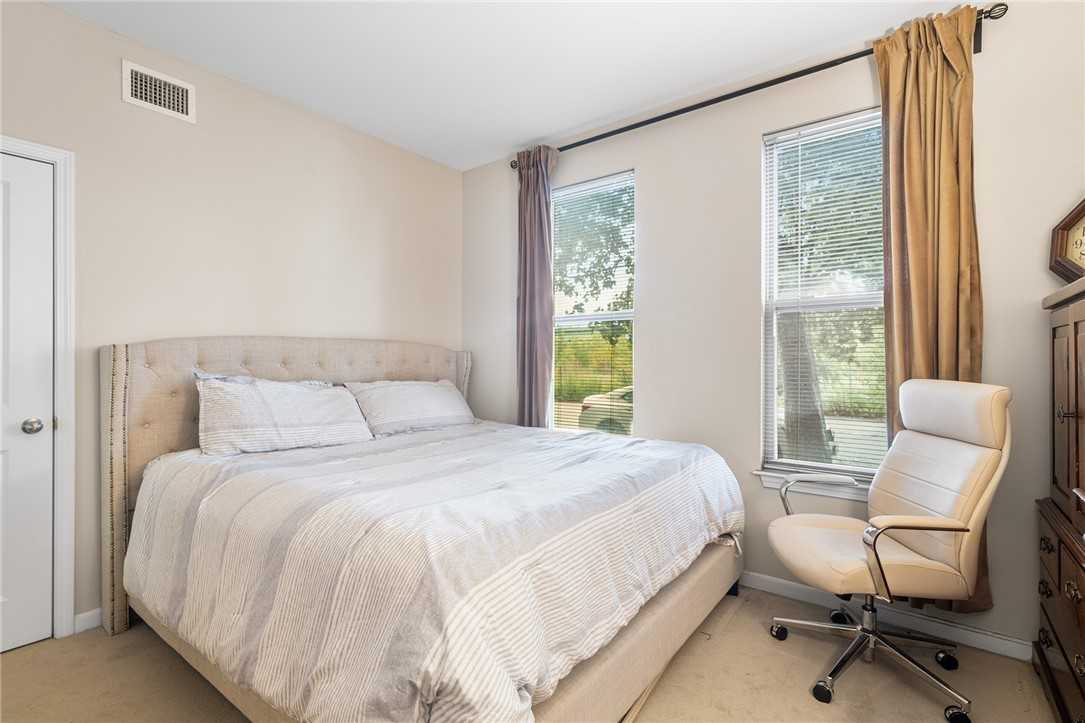 100 Exchange St #2844Q - Photo 4 of 11