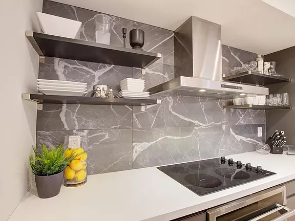 30 Austin St - Photo 3 of 13