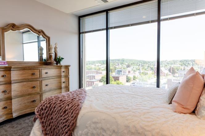 250 King St - Photo 7 of 16