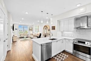 featured image of 130 Broad Reach