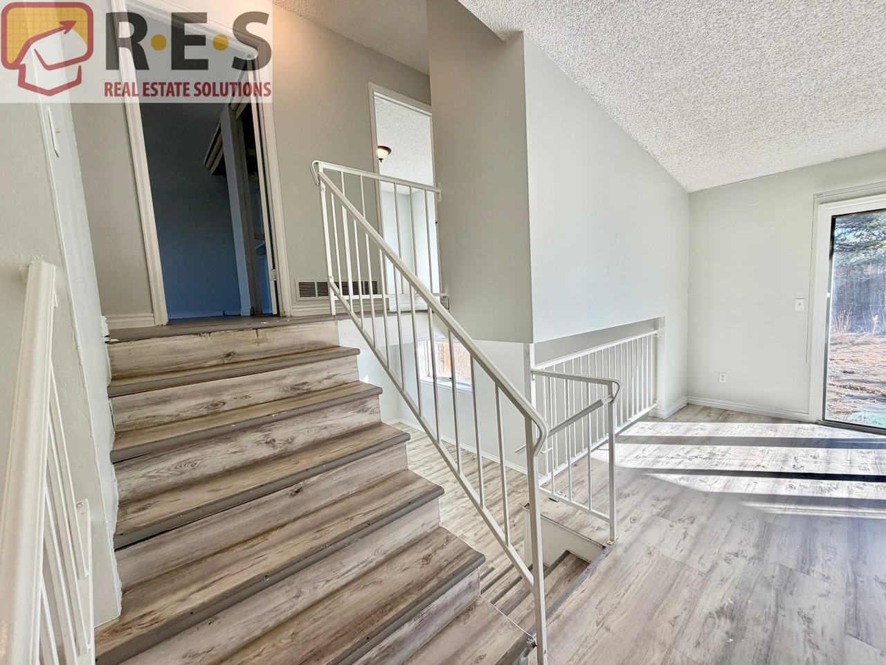 5842 S Malaya Ct - Photo 4 of 19