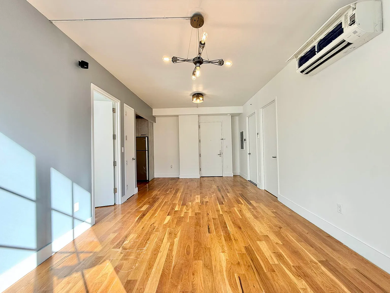 12 Ford St #3I - Photo 3 of 19