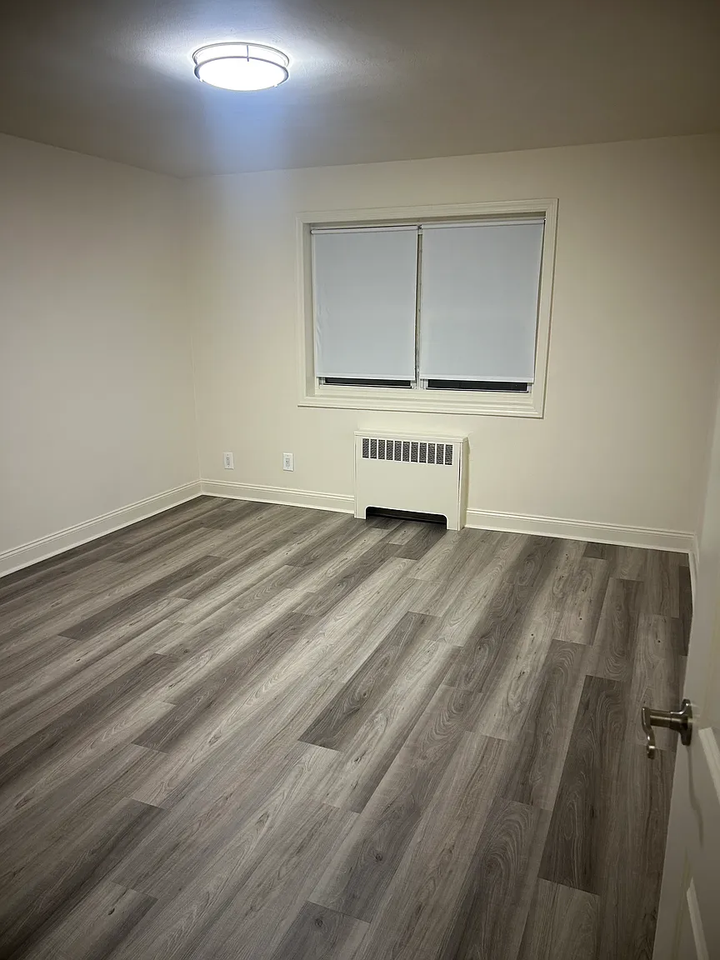 14 Arlo Rd #1A - Photo 2 of 6