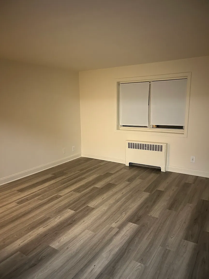 14 Arlo Rd #1A - Photo 3 of 6