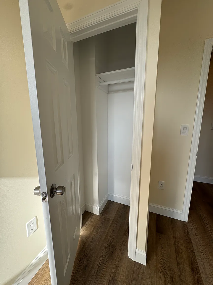 3512 Ditmars Blvd #2C - Photo 7 of 21