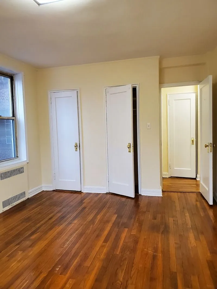 4143 39th Pl #1K - Photo 3 of 12