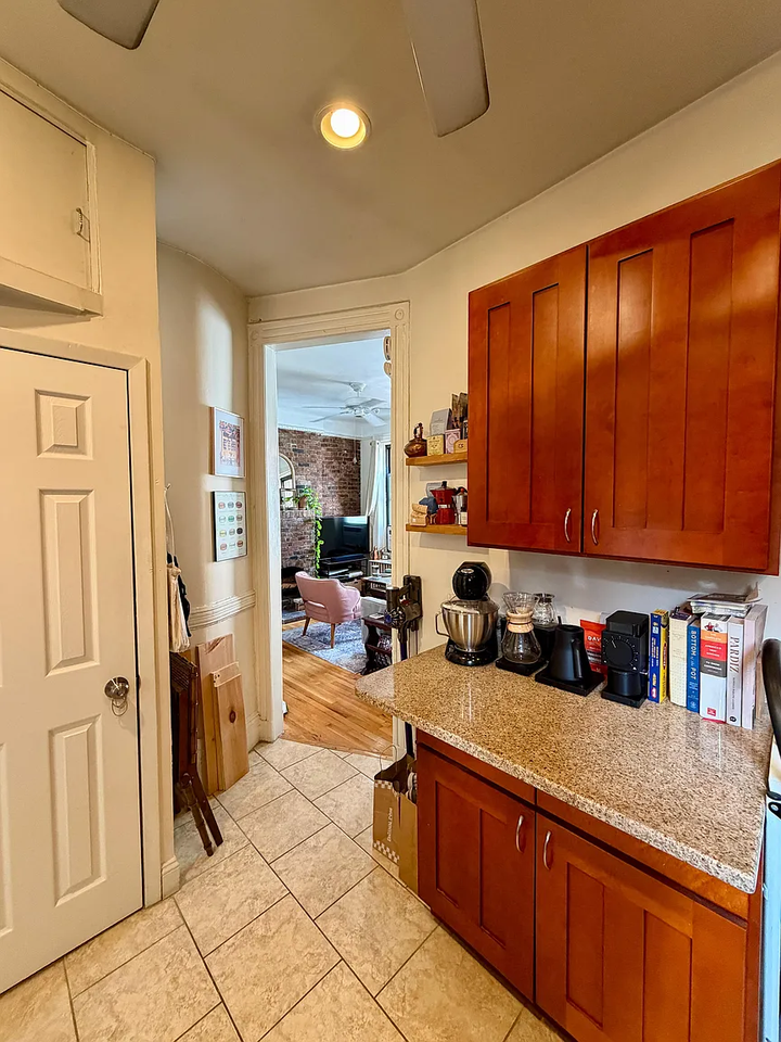 305 E 91st St #4B - Photo 2 of 17