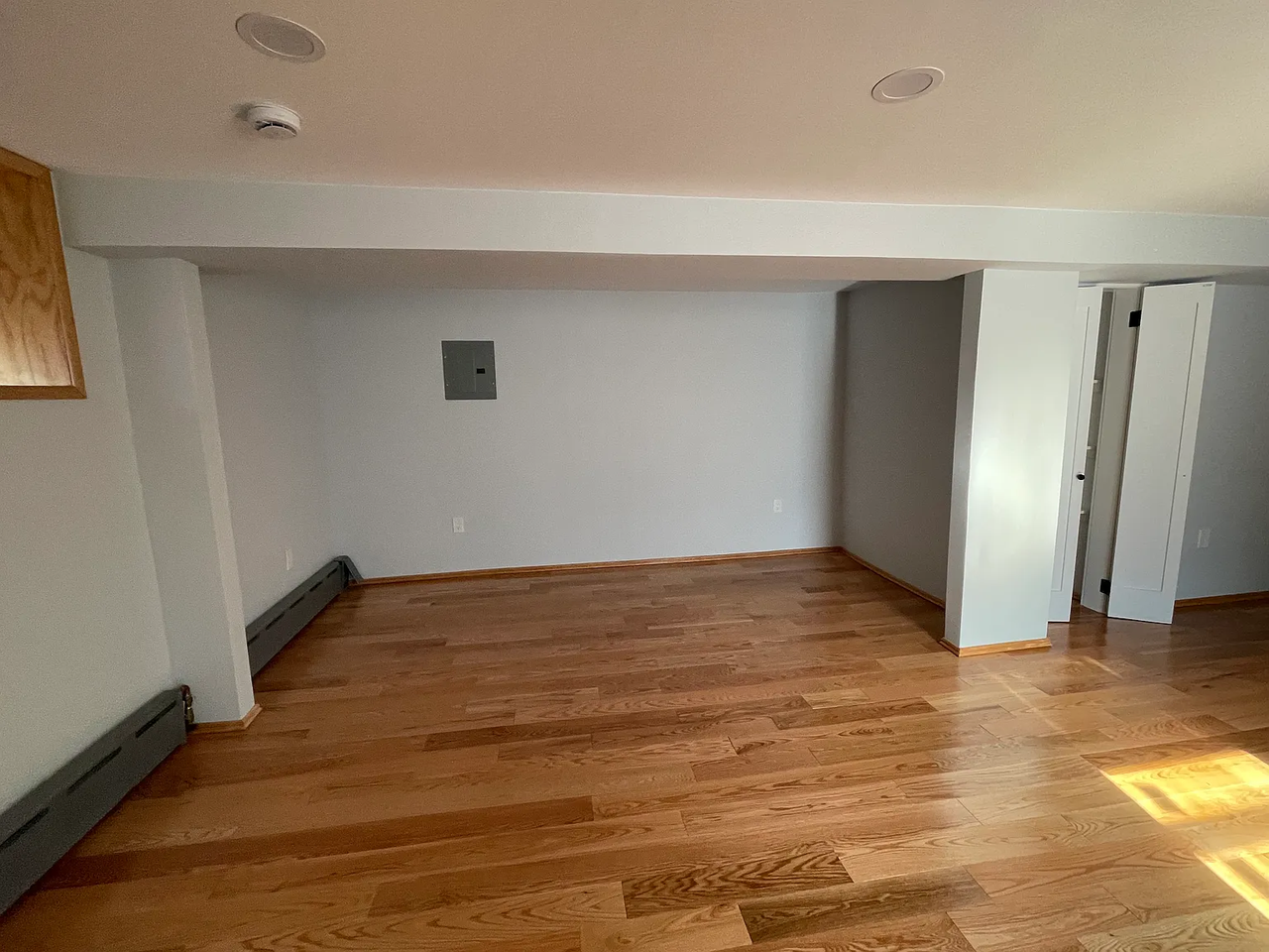 2544 Yates Ave #3 - Photo 6 of 9