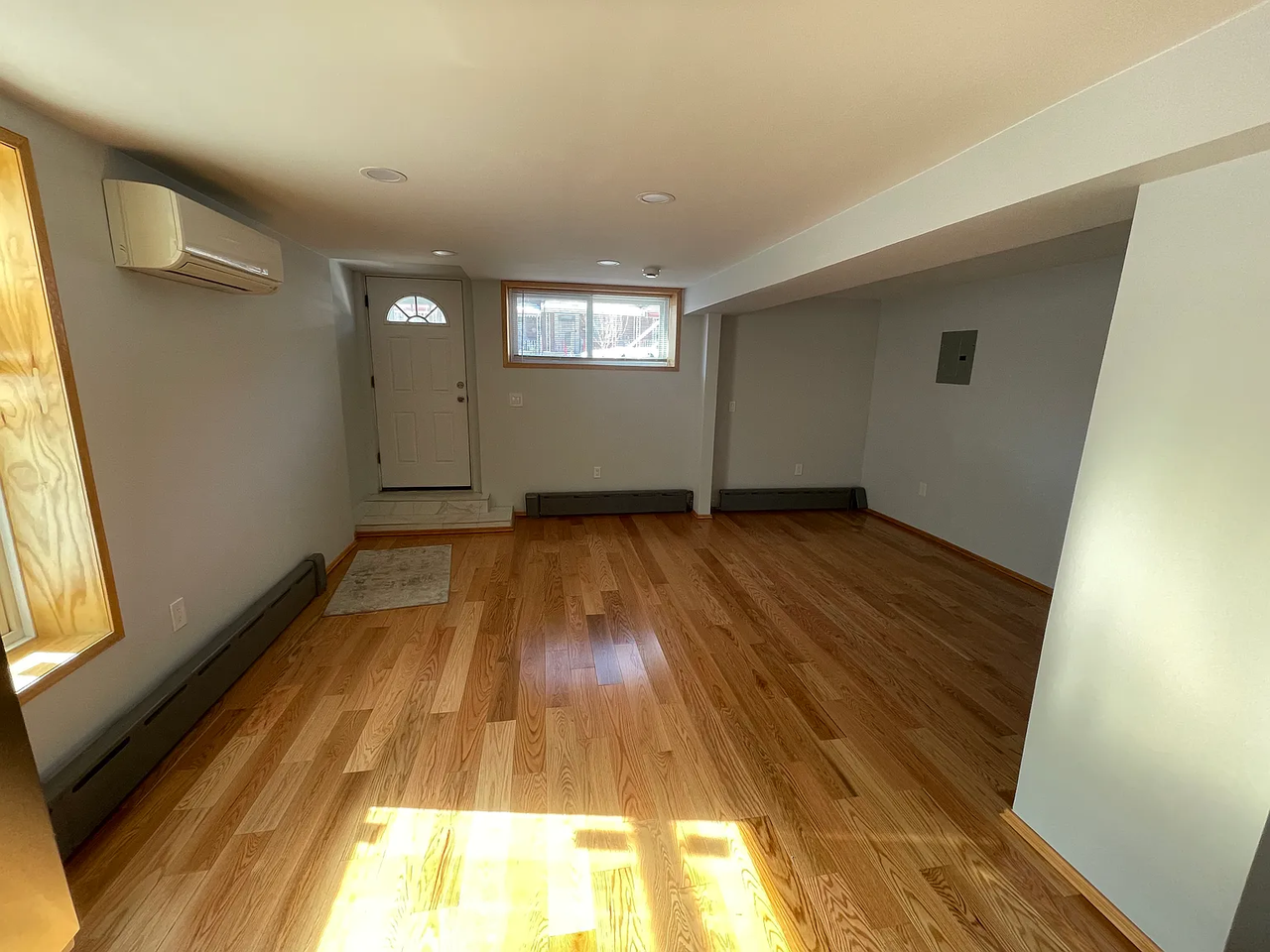 2544 Yates Ave #3 - Photo 7 of 9