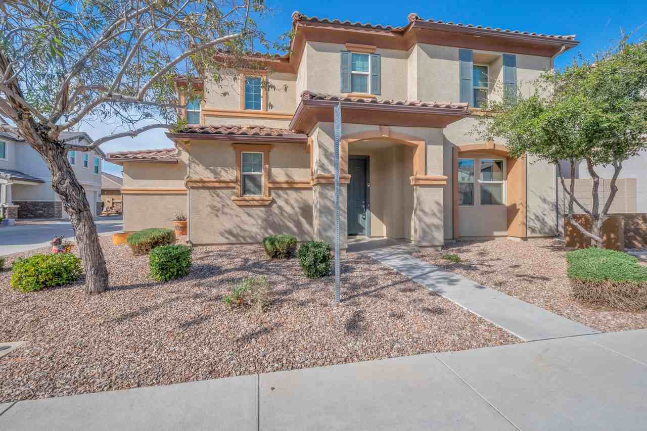 1540 N Balboa - Photo 4 of 28