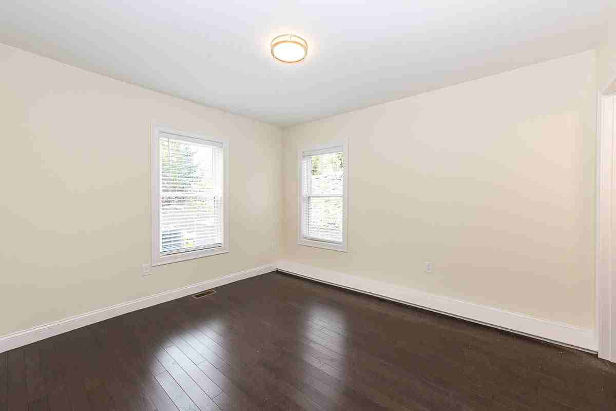 57 Catherine St #1 - Photo 6 of 21