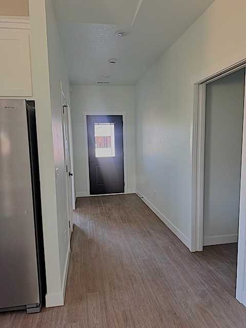 1227 Wisteria Ln - Photo 7 of 21