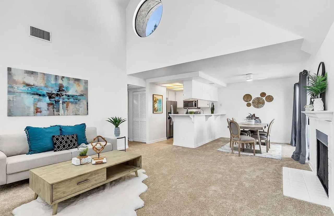 17945 Caminito Pinero #276 - Photo 6 of 21