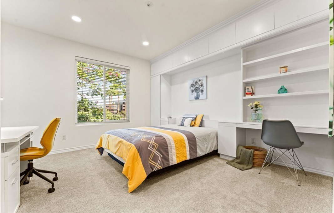 2243 Martin #415 - Photo 6 of 10