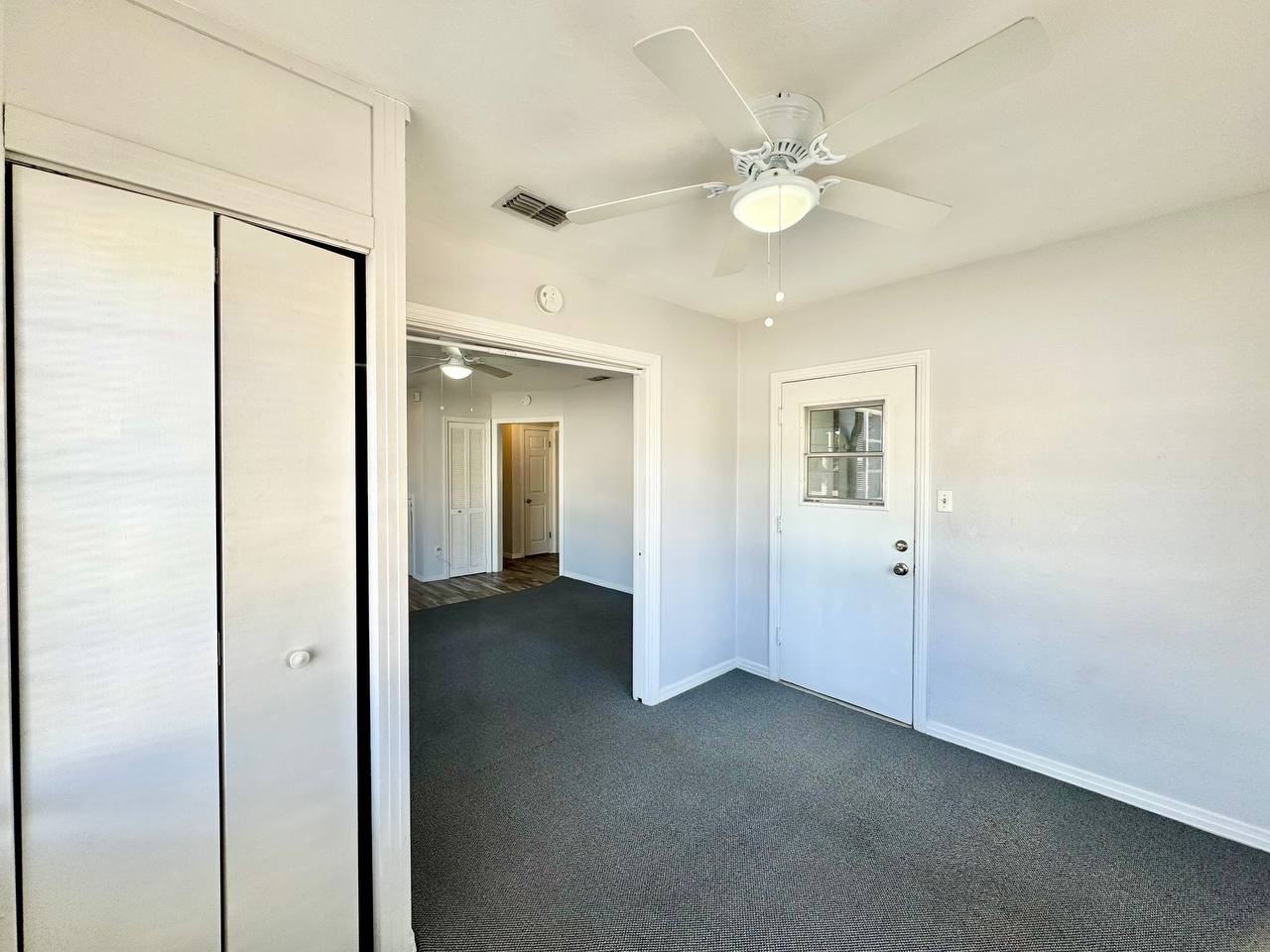 508 N Macdill Ave - Photo 7 of 24