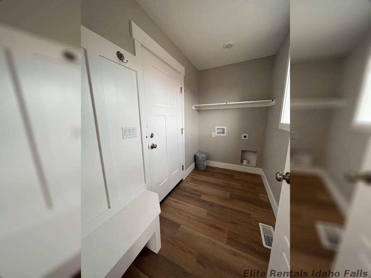 3621 Modesto Dr - Photo 7 of 19