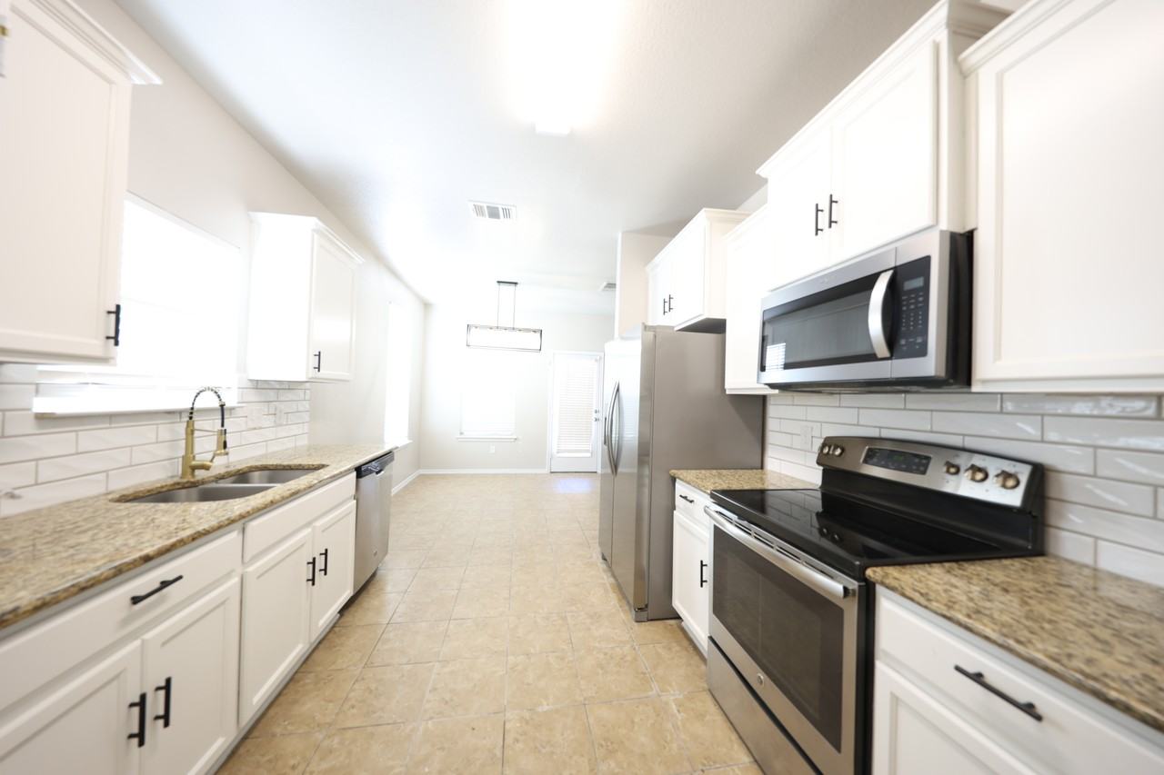 509 Curtis Dr - Photo 4 of 29