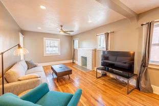 722 Marquette Ave Nw - Photo 1 of 1