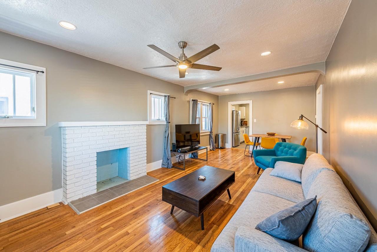 722 Marquette Ave Nw - Photo 5 of 20