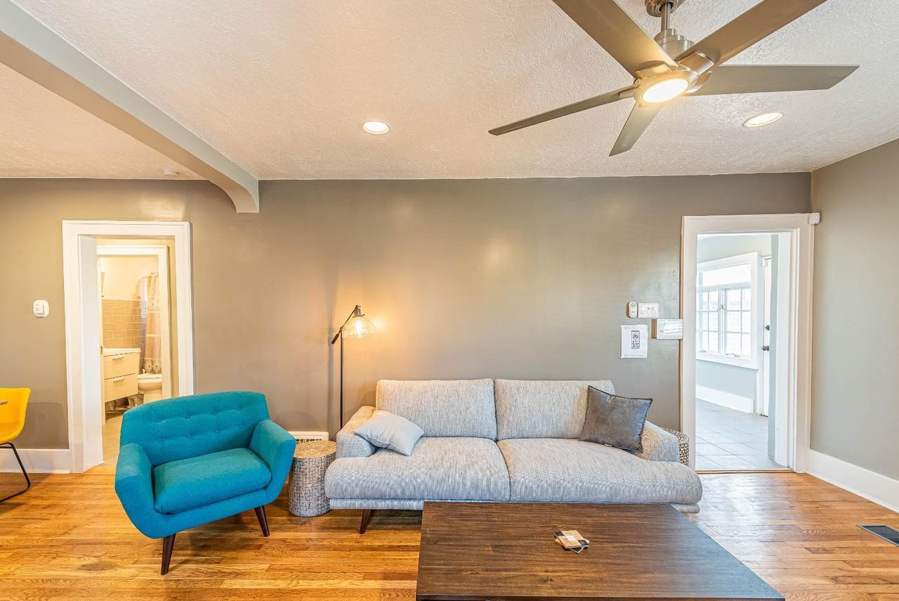 722 Marquette Ave Nw - Photo 6 of 20