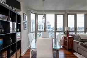 1625 Hornby St #1601 - Photo 4 of 14