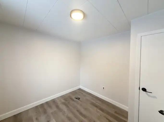 133 Wilson St #1 - Photo 6 of 11