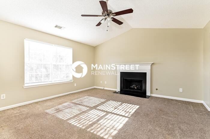 4756 Golod Way - Photo 4 of 17