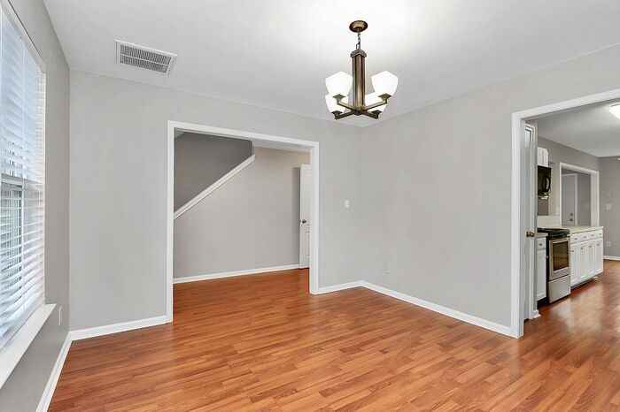 1040 Crestdale Crossing Dr - Photo 6 of 32