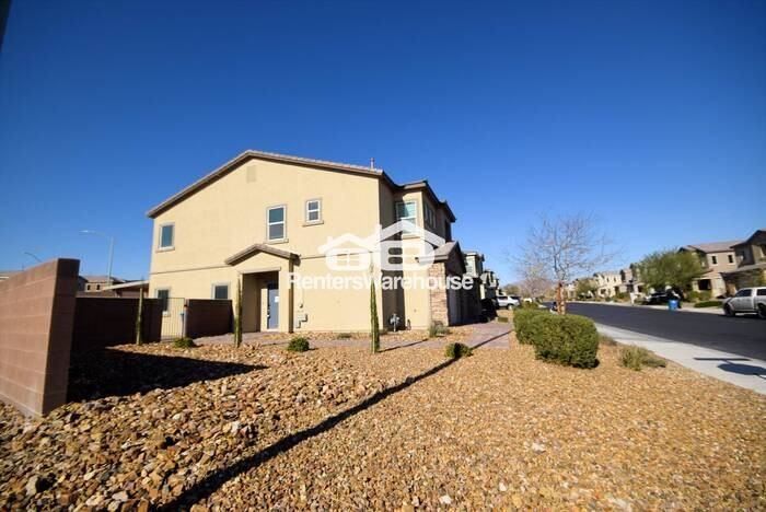 7005 Judith River St - Photo 4 of 46