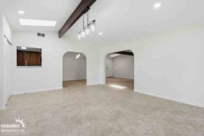 4996 Triana St - Photo 4 of 25