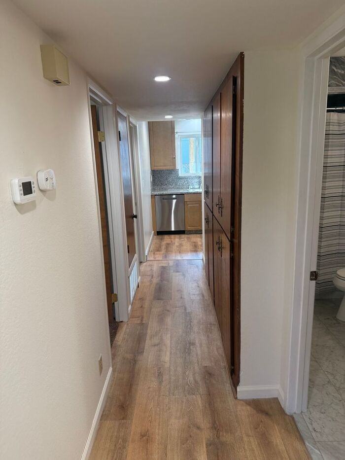 997 Karol Way - Photo 7 of 14