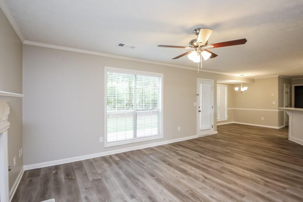 1370 Ox Bridge Way - Photo 5 of 17