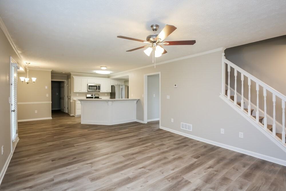 1370 Ox Bridge Way - Photo 6 of 17