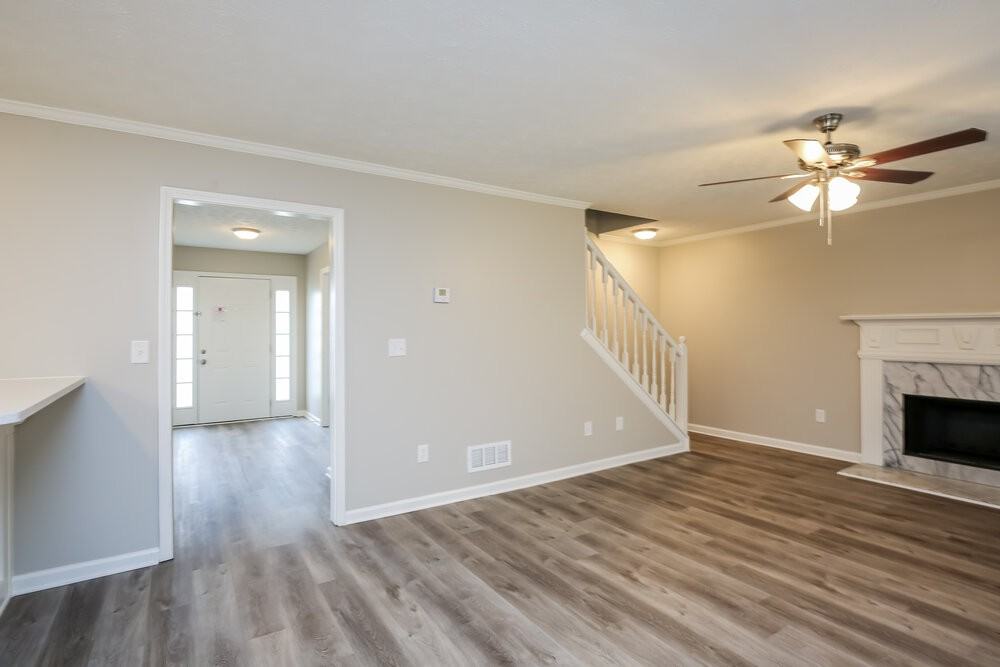 1370 Ox Bridge Way - Photo 7 of 17