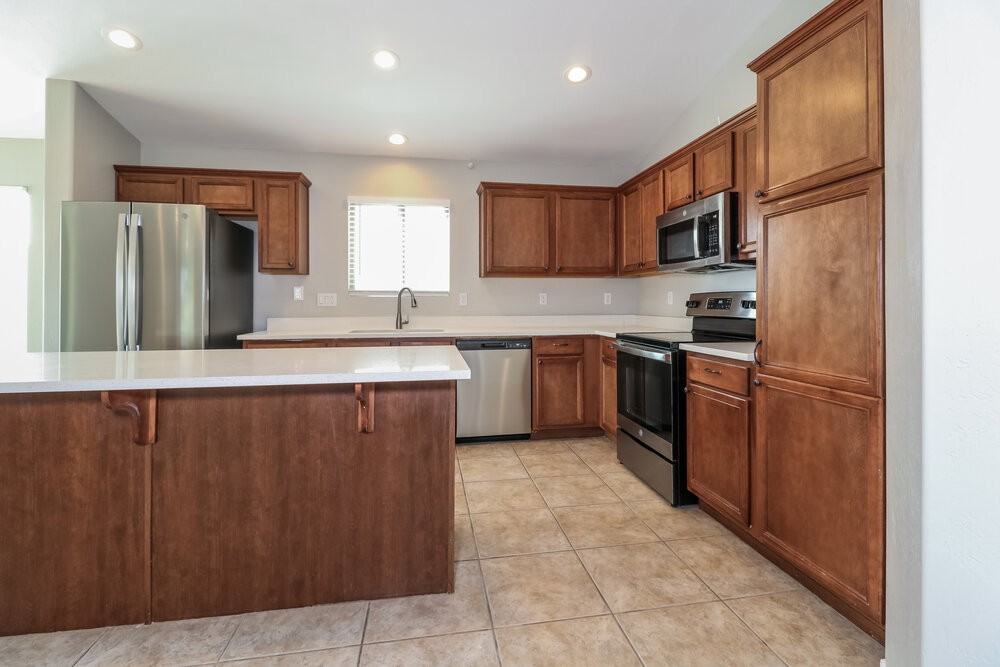 14815 N Tonya Cir - Photo 6 of 15