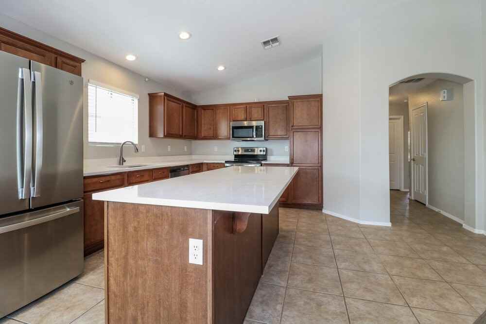 14815 N Tonya Cir - Photo 7 of 15