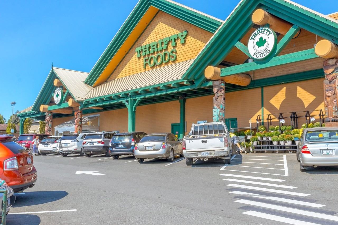 Solis Apartments - Photo 6 of 18