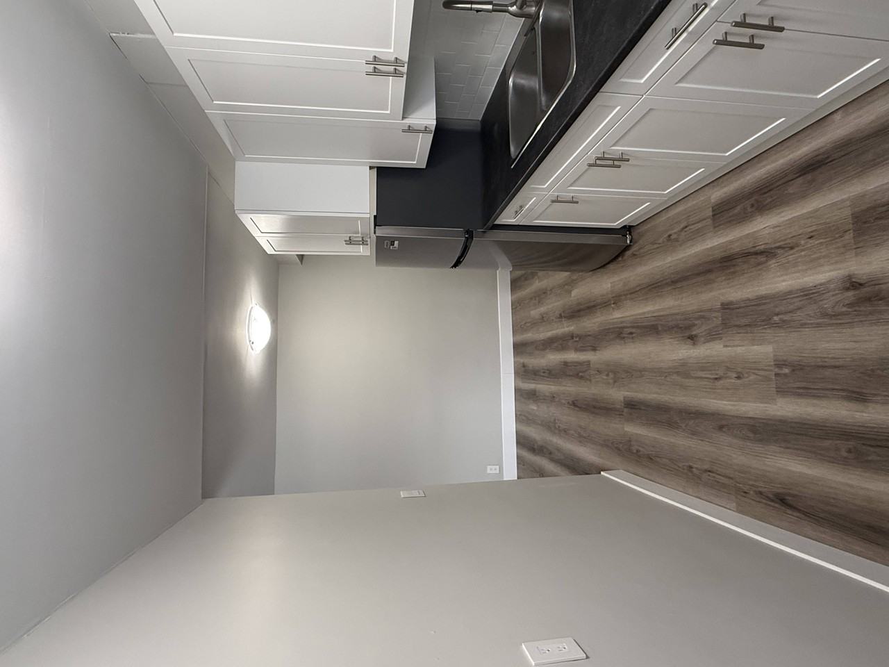 364 Grey Street - Photo 7 of 14