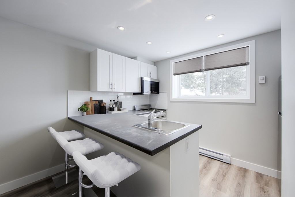 112 Breckenridge Drive - Photo 2 of 14