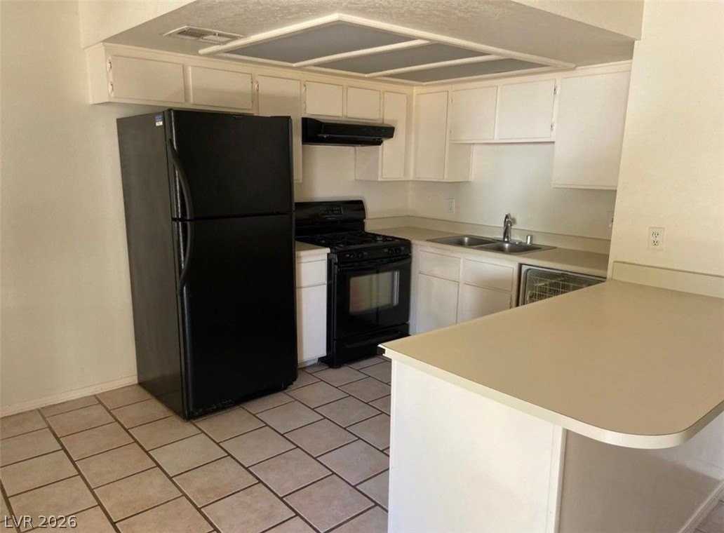 741 Rock Springs Dr #101 - Photo 5 of 6