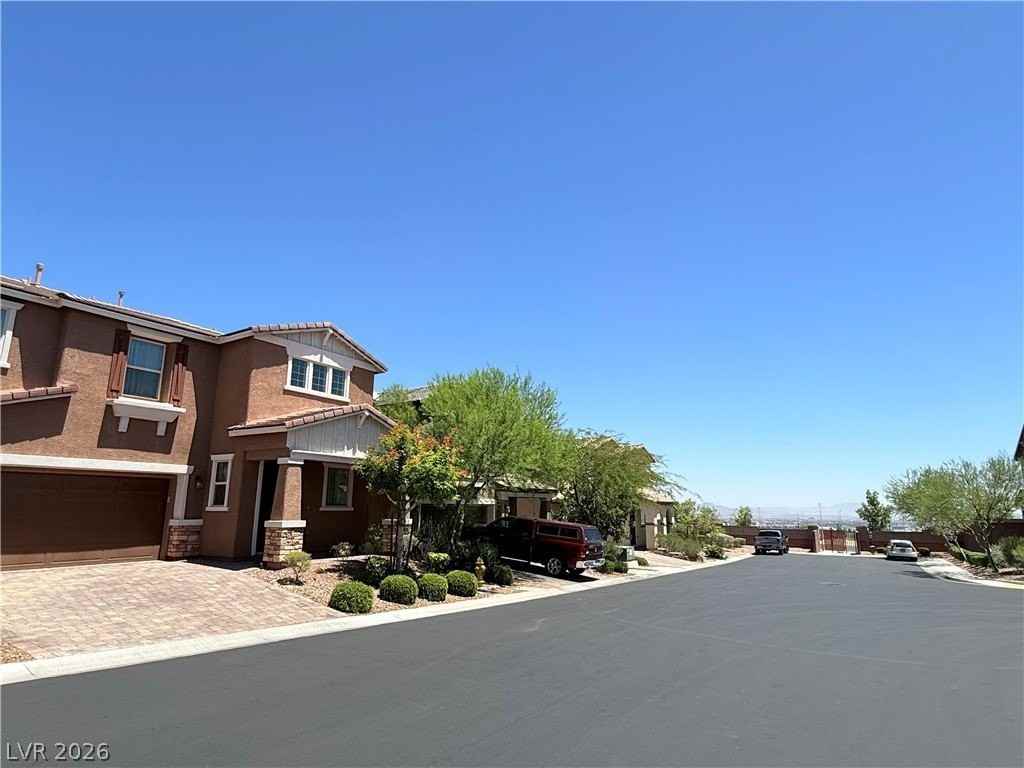 10560 Pelican Island Ave - Photo 2 of 27