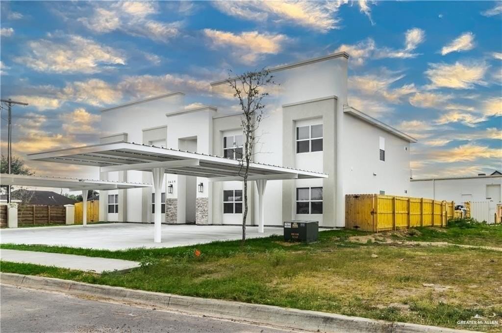 3639 N Mezcal Dr Apt 4 #4 - Photo 2 of 11