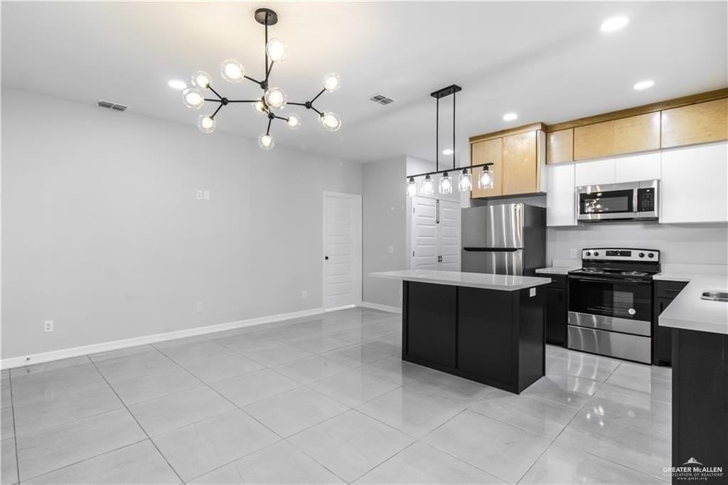 3639 N Mezcal Dr Apt 4 #4 - Photo 4 of 11