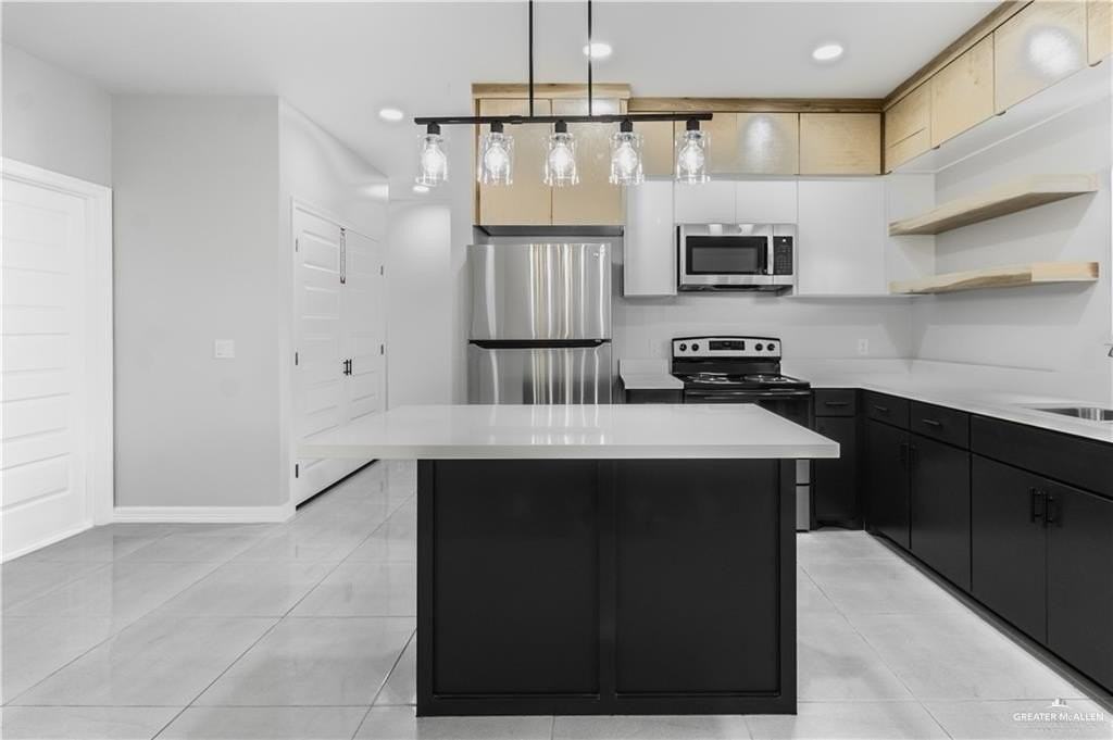 3639 N Mezcal Dr Apt 4 #4 - Photo 5 of 11