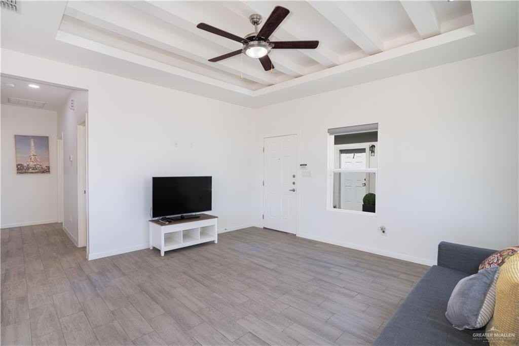 12509 N 40th St #1 - Photo 6 of 26