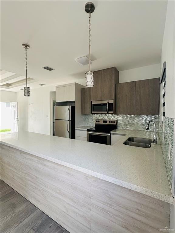 903 W Carmel Ave - Photo 3 of 13