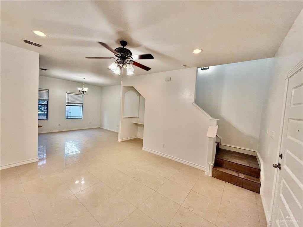 2102 Colorado St - Photo 6 of 15