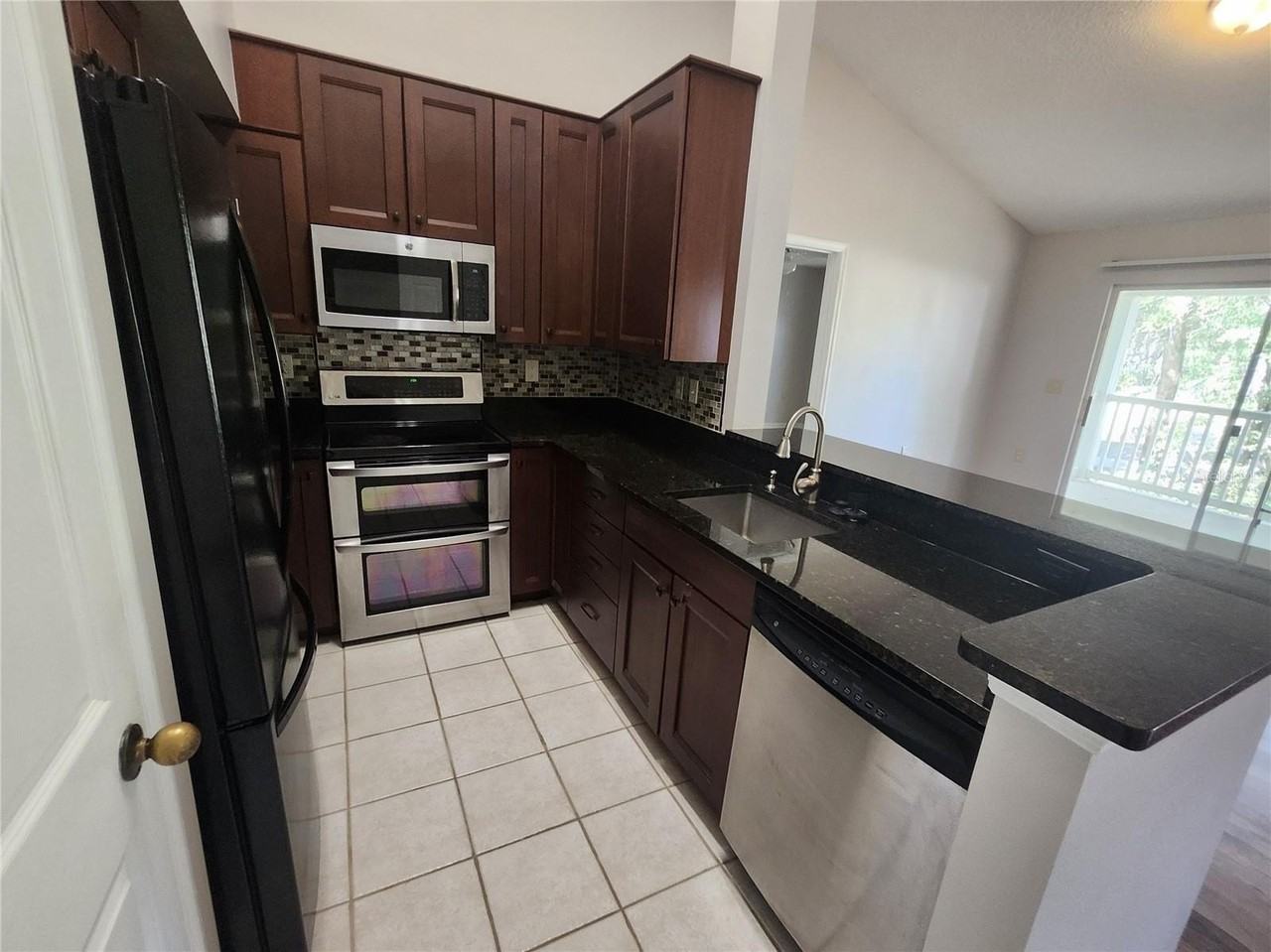 10000 Sw 52nd Ave #156 - Photo 5 of 31